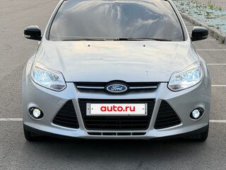 2013 Ford Focus III, серебристый, 800000 рублей, вид 3