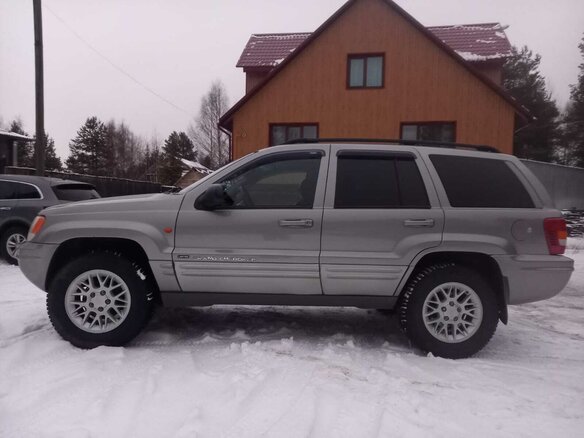 2002 Jeep Grand Cherokee II (WJ), серый, 1100000 рублей - вид 3