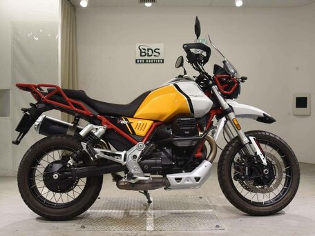 2021 Moto Guzzi V85 TT, жёлтый, 871301 рублей, вид 1