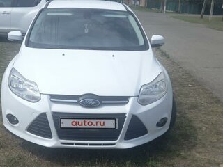 2013 Ford Focus III, белый, 639999 рублей, вид 3