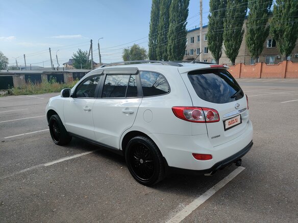 2011 Hyundai Santa Fe II Рестайлинг, белый, 1275000 рублей - вид 6