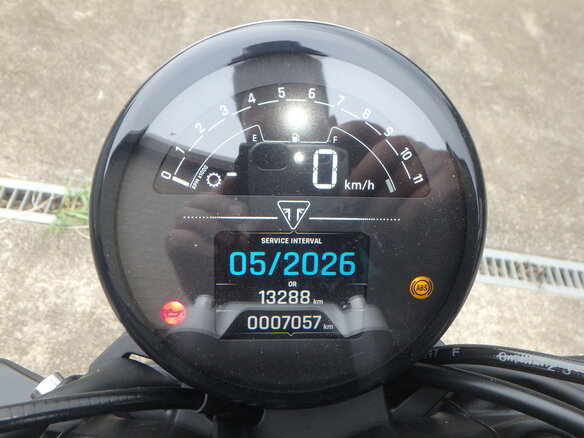 2024 Triumph Trident 660, чёрный, 860000 рублей - вид 16