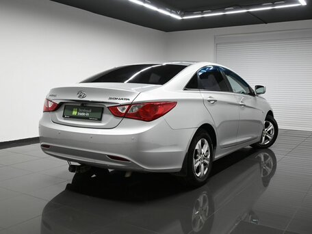 2011 Hyundai Sonata VI (YF), серый, 760000 рублей, вид 2