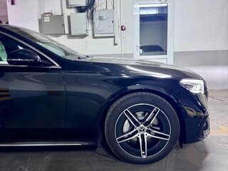 2025 Mercedes-Benz E-Класс 300 VI (W214, S214), чёрный, 8750000 рублей, вид 3