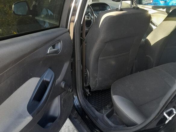 2012 Ford Focus III, чёрный, 550000 рублей - вид 7