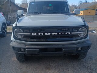 2022 Ford Bronco VI, серый, 3795134 рублей, вид 3