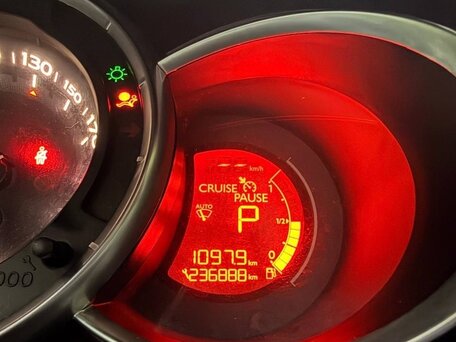 2010 Citroen DS3 I, пурпурный, 415000 рублей, вид 2