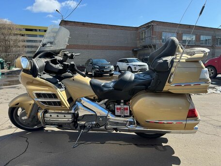 2006 Honda GL 1800 Gold Wing, золотистый, 900000 рублей, вид 5