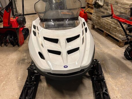 2012 Polaris Widetrak LX, белый, 1000000 рублей, вид 1