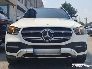 2022 Mercedes-Benz GLE 300 d II (V167), белый, 9084814 рублей, вид 2