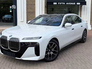 2026 BMW 7 серии 740d xDrive VII (G70), белый, 14900000 рублей, вид 1