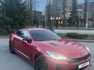 2019 Kia Stinger I, красный, 3350000 рублей, вид 1