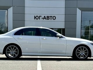 2021 Mercedes-Benz E-Класс 200 V (W213, S213, C238) Рестайлинг, белый, 5300000 рублей, вид 2