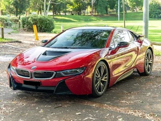 2016 BMW i8 I, красный, 7000000 рублей, вид 2
