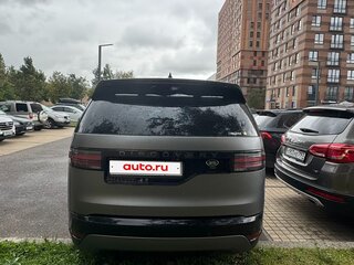 2021 Land Rover Discovery P360 V Рестайлинг, серый, 7100000 рублей, вид 5