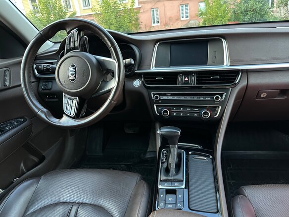 2019 Kia Optima IV Рестайлинг, синий, 1950000 рублей - вид 9