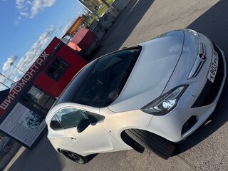 2011 Opel Astra GTC J Рестайлинг, белый, 795000 рублей, вид 4