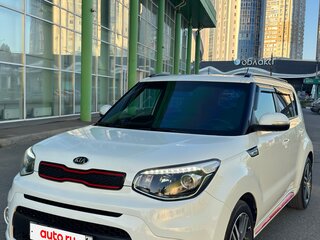 2018 Kia Soul II Рестайлинг, белый, 1580000 рублей, вид 1