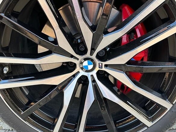 2022 BMW X6 30d III (G06), синий, 11950000 рублей - вид 8