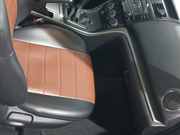 2011 Mazda 6 II (GH) Рестайлинг, белый, 890000 рублей - вид 23