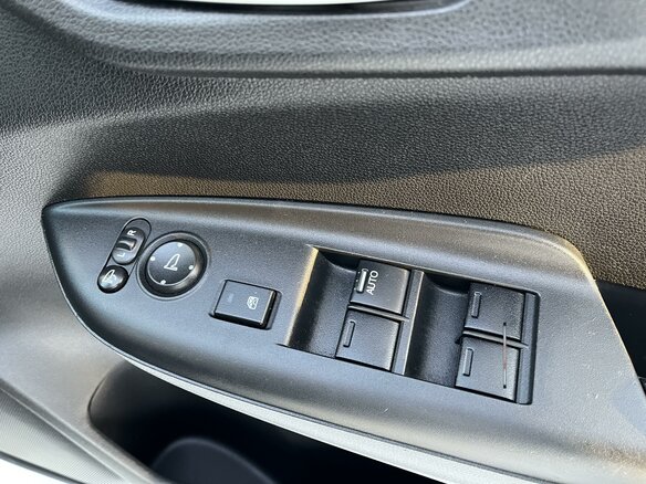 2016 Honda Fit III, белый, 1250000 рублей - вид 7
