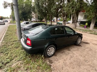 2007 Skoda Octavia I (A4) Рестайлинг, зелёный, 400000 рублей, вид 4