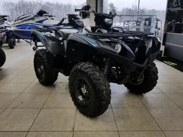 2025 Yamaha Grizzly 700, чёрный, 1402000 рублей
