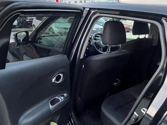 2015 Nissan Juke I Рестайлинг, чёрный, 1450000 рублей - вид 16