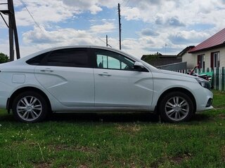 2018 Lada (ВАЗ) Vesta I, белый, 1300000 рублей, вид 3