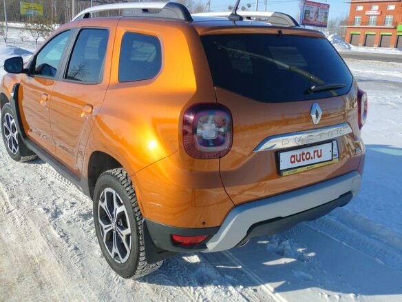 2021 Renault Duster II, оранжевый, 2080000 рублей