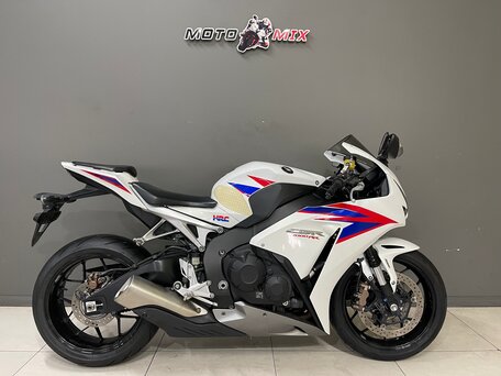 2012 Honda CBR 1000 RR/RA Fireblade, белый, 980000 рублей, вид 1