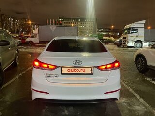 2018 Hyundai Elantra VI (AD), белый, 1630000 рублей, вид 5