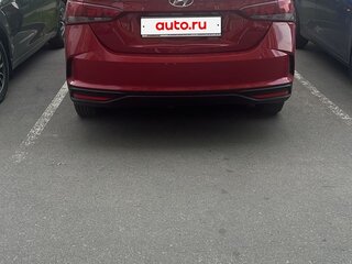 2020 Hyundai Solaris II Рестайлинг, красный, 1279999 рублей, вид 2