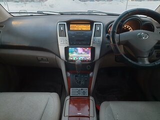 2004 Toyota Harrier II (XU30), белый, 1650000 рублей, вид 1