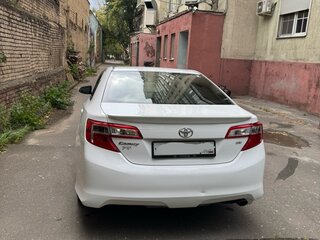 2013 Toyota Camry US Market VII (XV50), белый, 1320000 рублей, вид 3