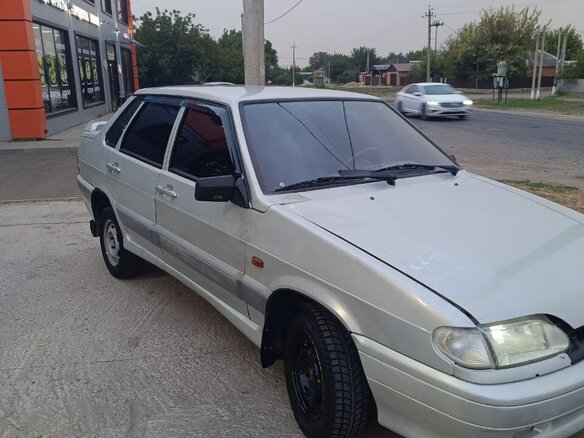 2004 Lada (ВАЗ) 2115, серый, 130000 рублей - вид 8