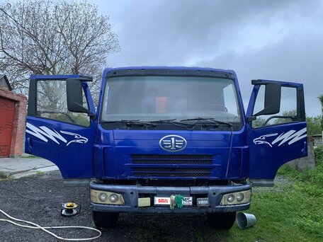 2012 FAW J5 CA3252/3253, синий, 1600000 рублей, вид 4