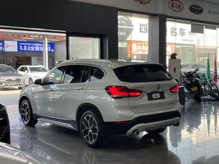 2022 BMW X1 Long 20Li sDrive II (F48) Рестайлинг, белый, 1710000 рублей, вид 4