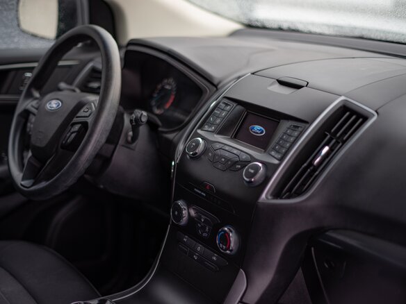 2018 Ford Edge II Рестайлинг, серый, 1825968 рублей - вид 4