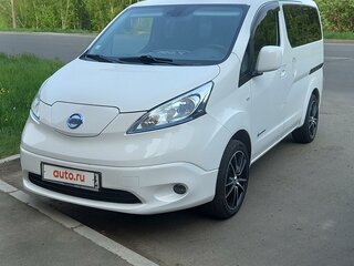 2017 Nissan e-NV200, белый, 2500000 рублей, вид 2
