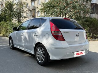 2010 Hyundai i30 I Рестайлинг, белый, 820000 рублей, вид 5