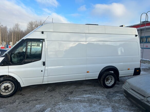 2013 Ford Transit, белый, 1700000 рублей - вид 16