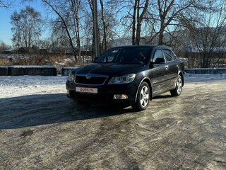 2010 Skoda Octavia II (A5) Рестайлинг, чёрный, 850000 рублей, вид 2