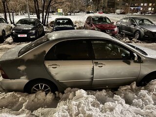 2001 Toyota Corolla IX (E120, E130), серебристый, 205000 рублей, вид 3