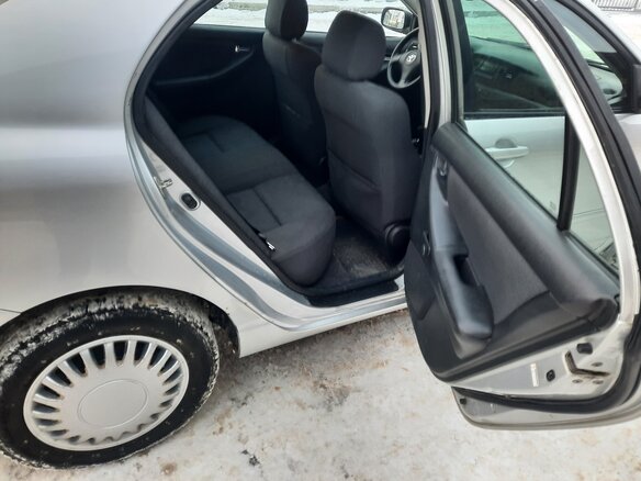 2003 Toyota Corolla IX (E120, E130), белый, 550000 рублей - вид 19