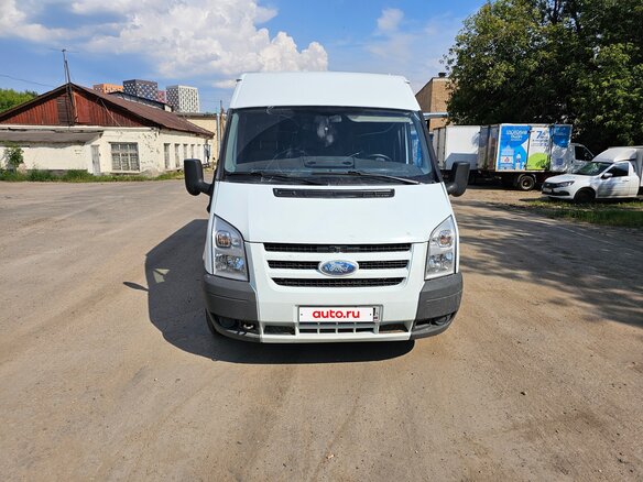 2010 Ford Transit, белый, 930000 рублей - вид 4