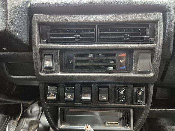 2004 Lada (ВАЗ) 2121 (4x4) I Рестайлинг, красный - вид 14