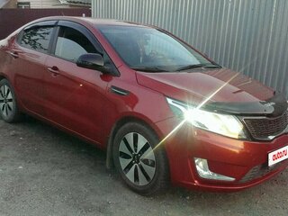 2014 Kia Rio 4-speed III, красный, 850000 рублей, вид 1