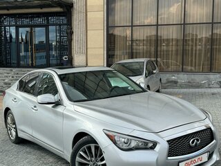 2018 Infiniti Q50 I Рестайлинг, серебристый, 1300000 рублей, вид 1