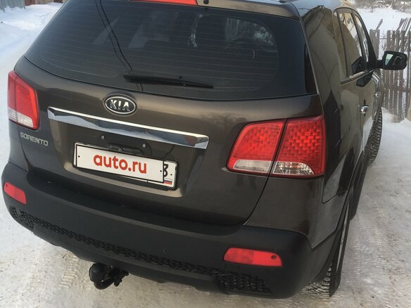 2011 Kia Sorento II, бежевый, 1790000 рублей - вид 2